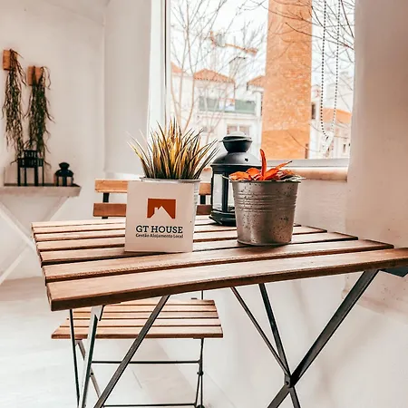 Typical By Gt House *