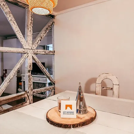 Apartament Typical By Gt House